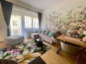 Brand New Apartment #Hollán#3BEDR#2BATHR#FREEPARKING